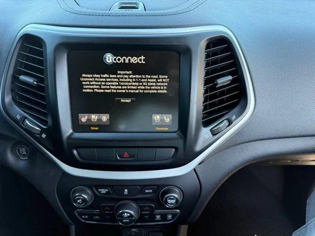 used 2014 Jeep Cherokee car, priced at $10,380