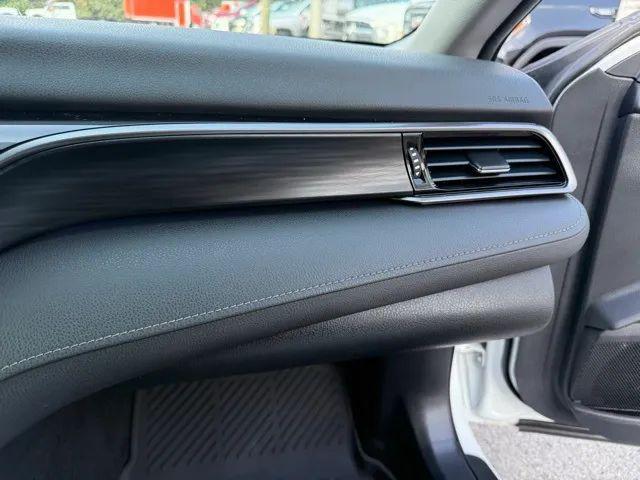 used 2022 Toyota Camry Hybrid car, priced at $18,280