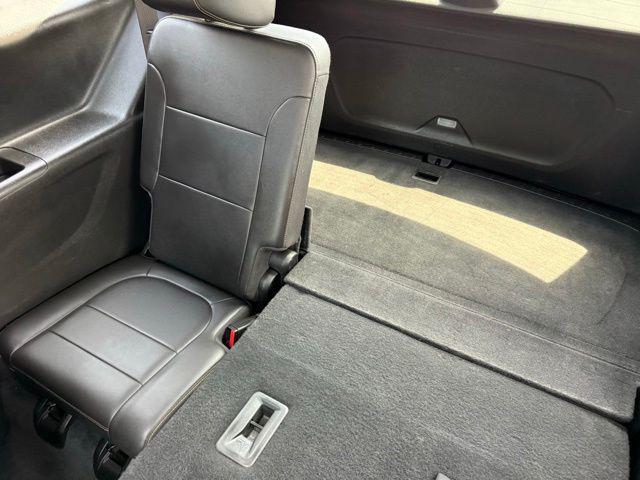 used 2021 Chevrolet Traverse car, priced at $17,418