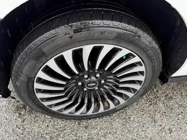 used 2020 Lincoln Navigator car, priced at $40,926