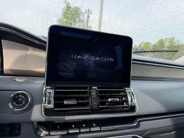 used 2019 Lincoln Navigator car, priced at $31,198