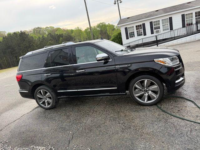 used 2019 Lincoln Navigator car, priced at $31,198