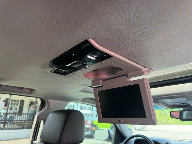 used 2018 Chevrolet Suburban car, priced at $14,888