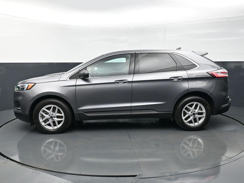 used 2024 Ford Edge car, priced at $26,900