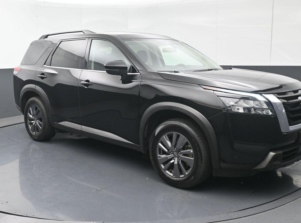 used 2024 Nissan Pathfinder car, priced at $28,300