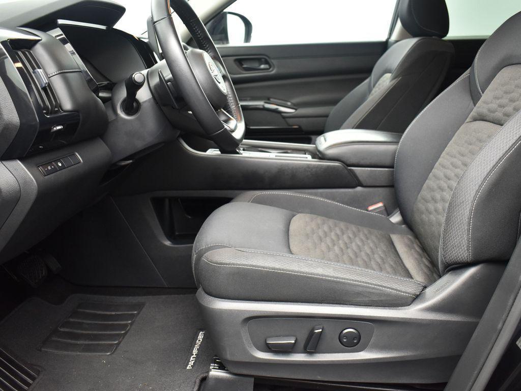 used 2024 Nissan Pathfinder car, priced at $28,300