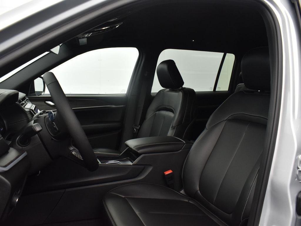 new 2025 Jeep Grand Cherokee L car, priced at $36,609