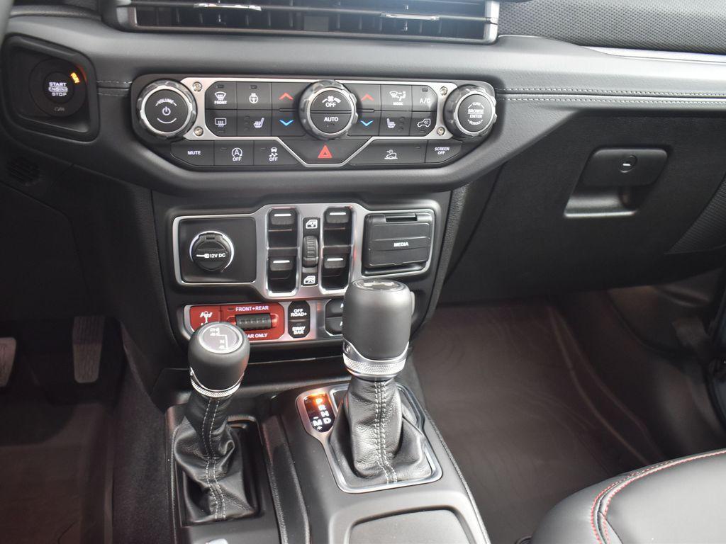 new 2026 Jeep Wrangler car, priced at $56,320