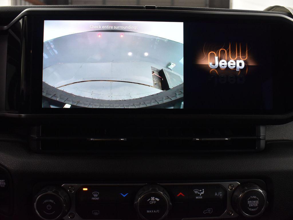 new 2026 Jeep Wrangler car, priced at $45,985