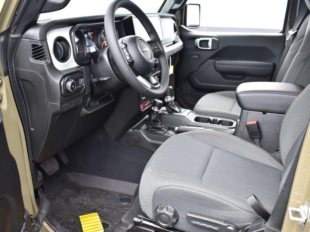 new 2026 Jeep Wrangler car, priced at $45,985