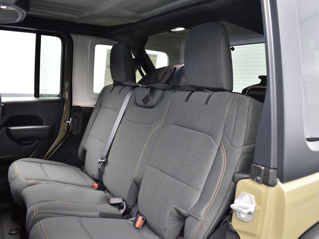 new 2026 Jeep Wrangler car, priced at $45,985