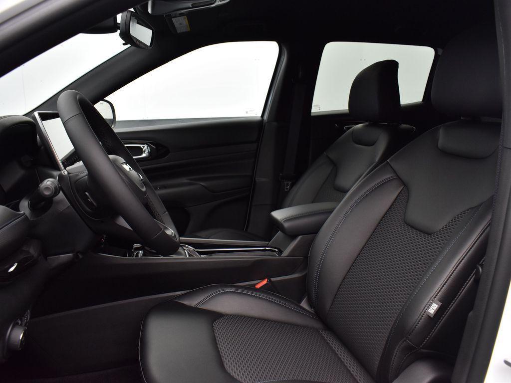 new 2026 Jeep Compass car, priced at $29,985