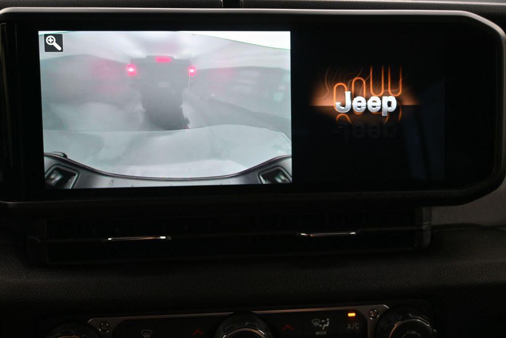 new 2026 Jeep Gladiator car, priced at $48,930
