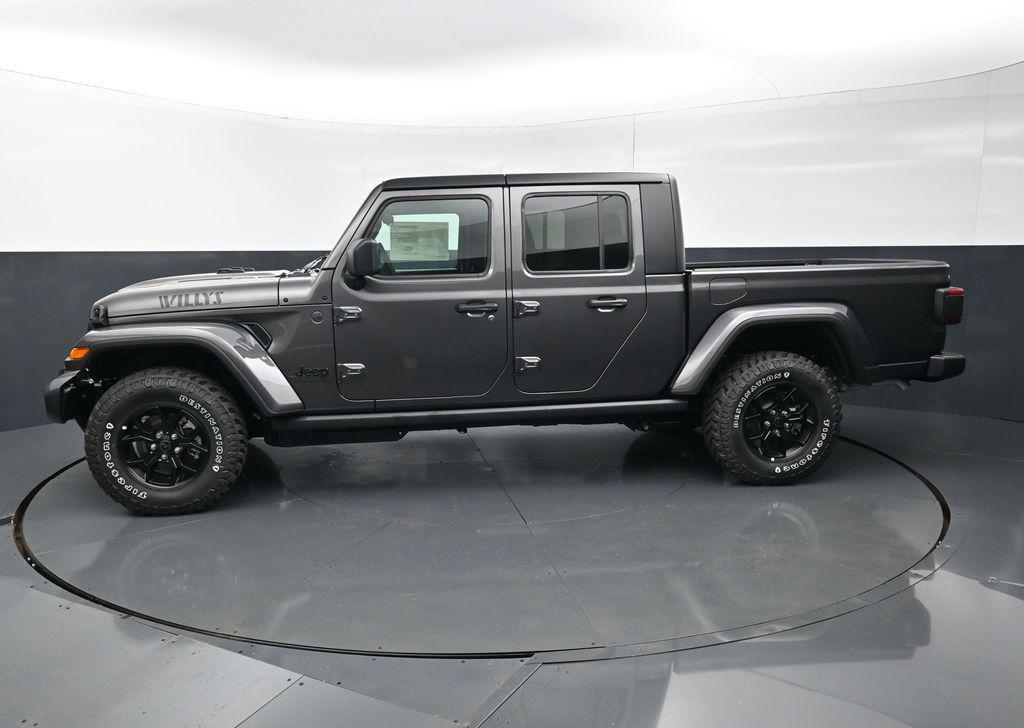 new 2026 Jeep Gladiator car, priced at $48,930