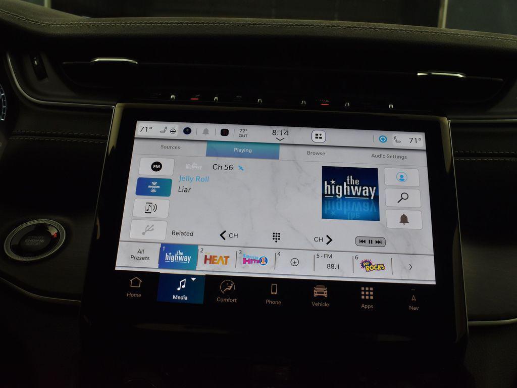 new 2025 Jeep Grand Cherokee car, priced at $35,125