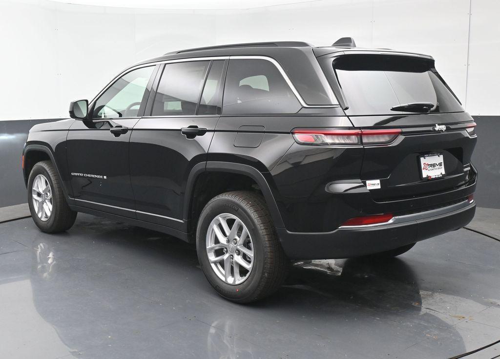 new 2026 Jeep Grand Cherokee car, priced at $36,330