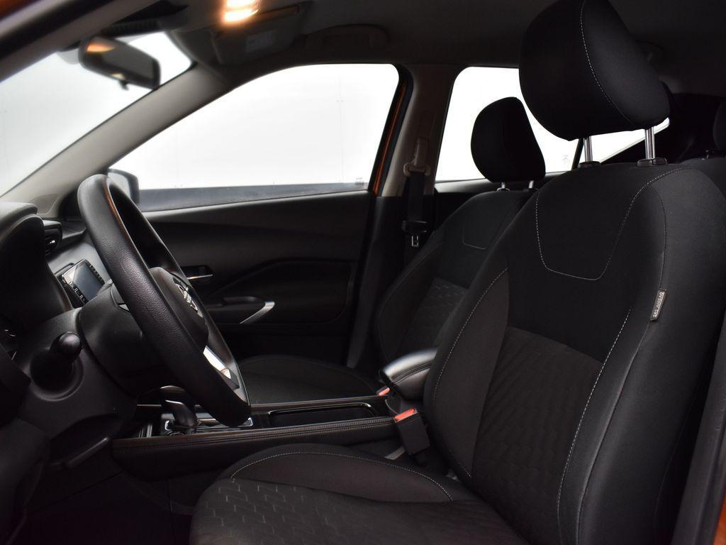 used 2023 Nissan Kicks car