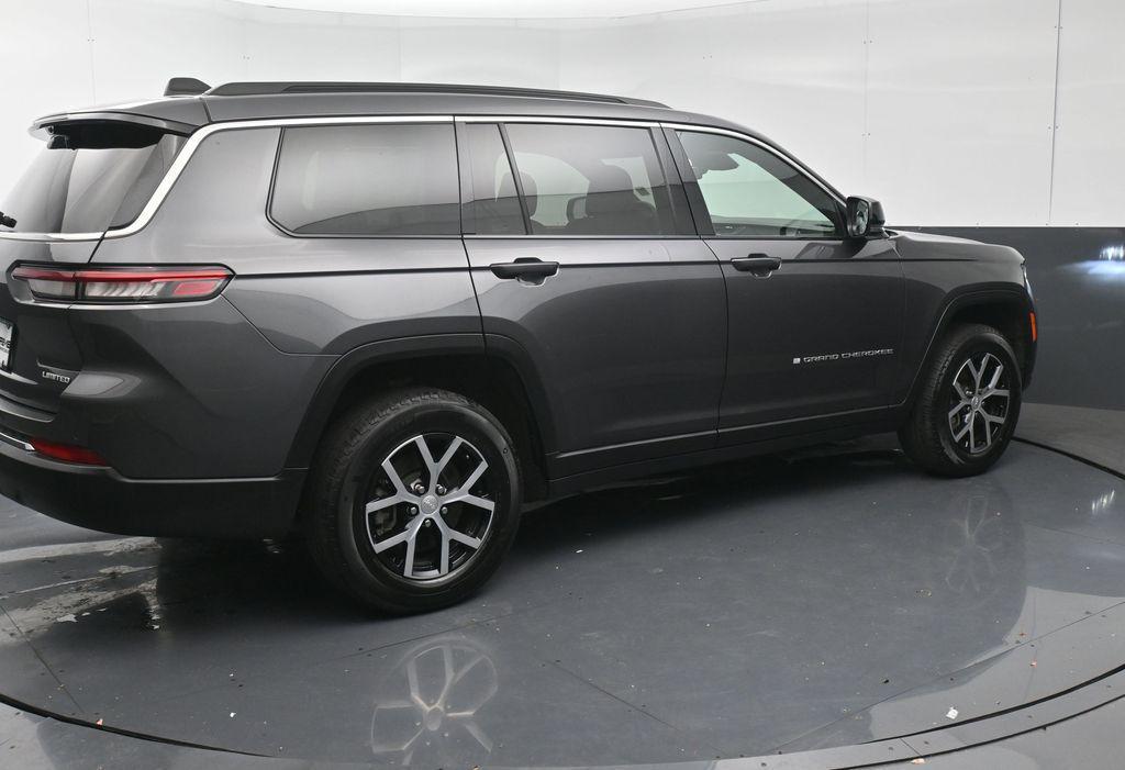 used 2024 Jeep Grand Cherokee L car, priced at $30,700