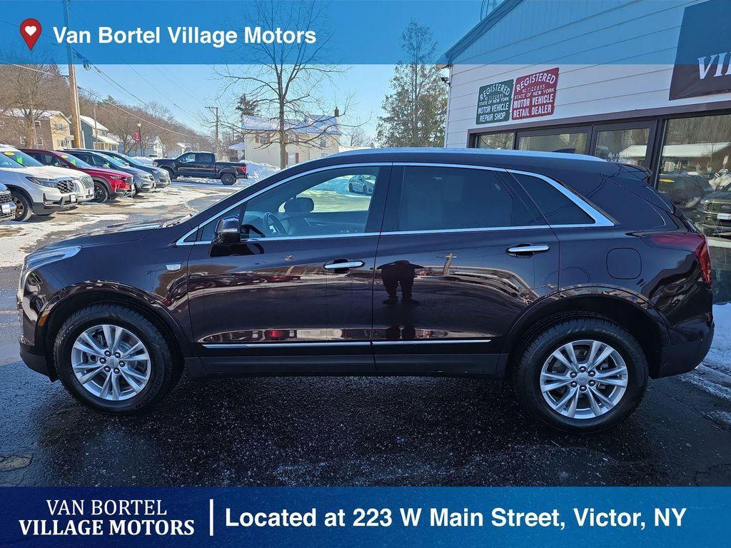 used 2021 Cadillac XT5 car, priced at $25,500