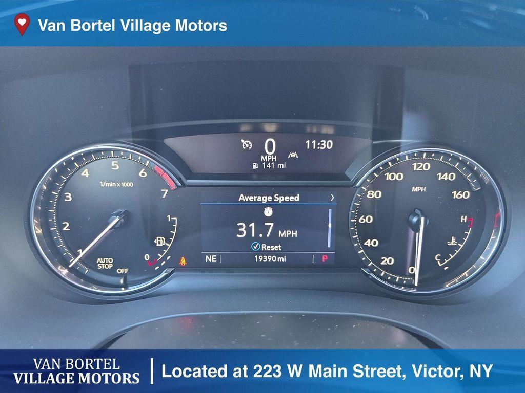 used 2021 Cadillac XT5 car, priced at $25,500