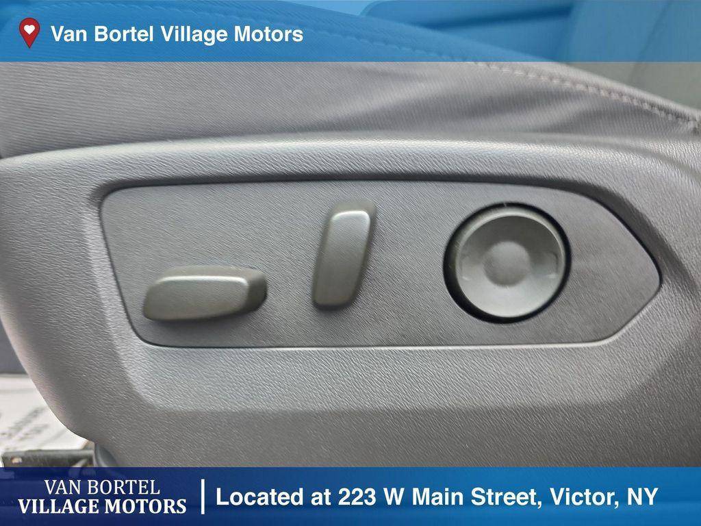 used 2025 Chevrolet Silverado 1500 car, priced at $39,500