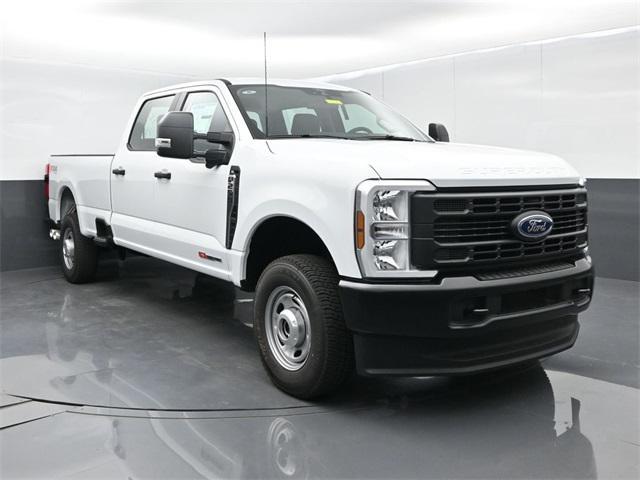 new 2025 Ford F-250 car, priced at $63,860