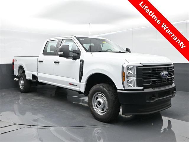 new 2025 Ford F-250 car, priced at $63,860
