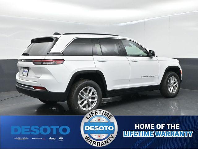 new 2026 Jeep Grand Cherokee car, priced at $42,400