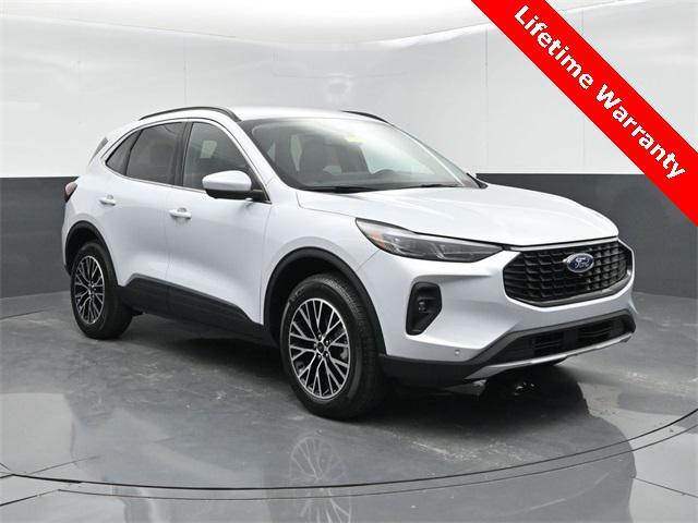 new 2025 Ford Escape PHEV car, priced at $30,214