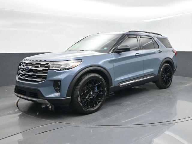 used 2025 Ford Explorer car, priced at $39,546