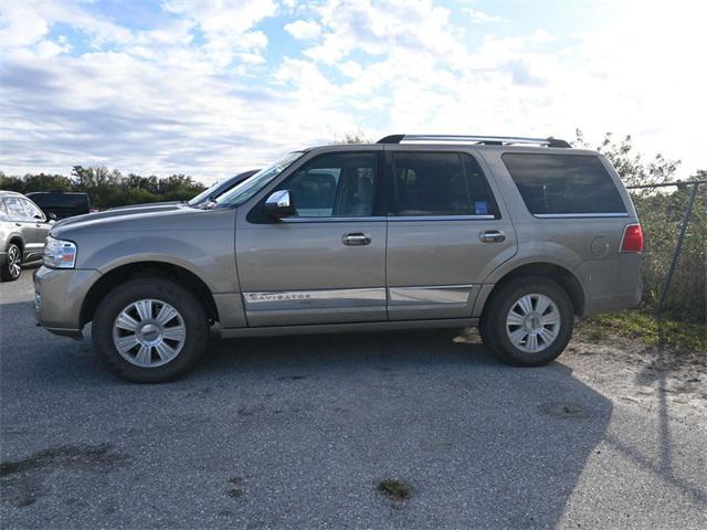 used 2014 Lincoln Navigator car, priced at $12,998
