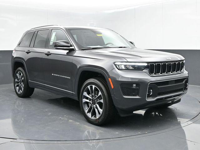 new 2025 Jeep Grand Cherokee car, priced at $53,852