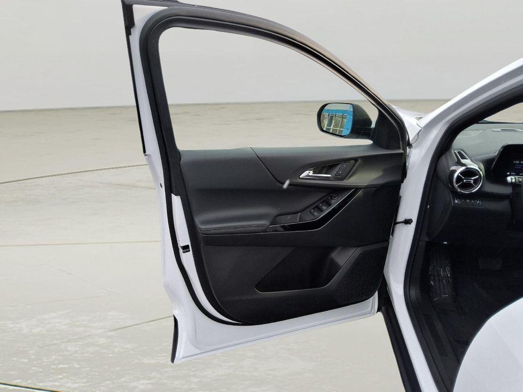 used 2025 Chevrolet Equinox car, priced at $28,475