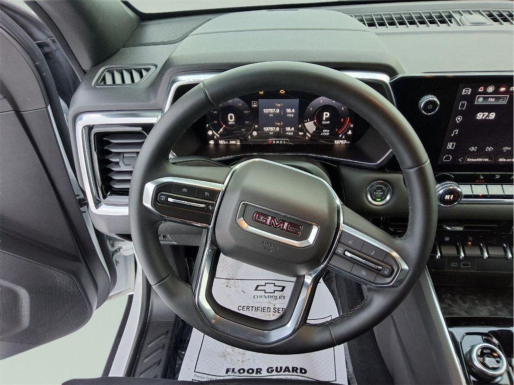 used 2025 GMC Canyon car, priced at $38,795