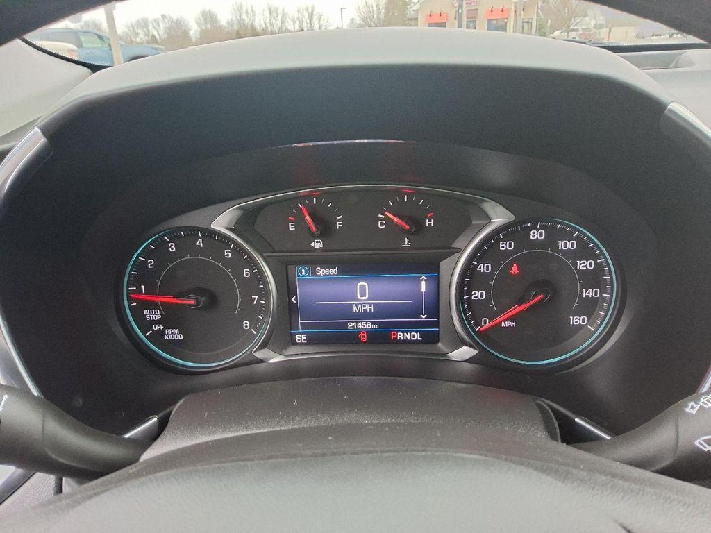 used 2022 Chevrolet Equinox car, priced at $20,895