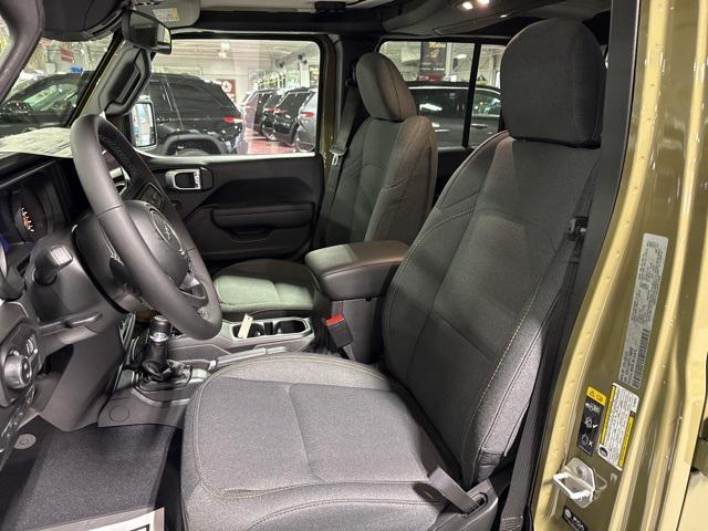 new 2026 Jeep Gladiator car, priced at $47,407