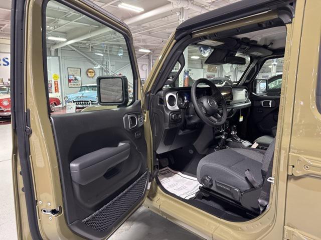 new 2026 Jeep Gladiator car, priced at $47,407