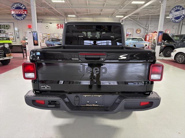 new 2025 Jeep Gladiator car, priced at $42,547