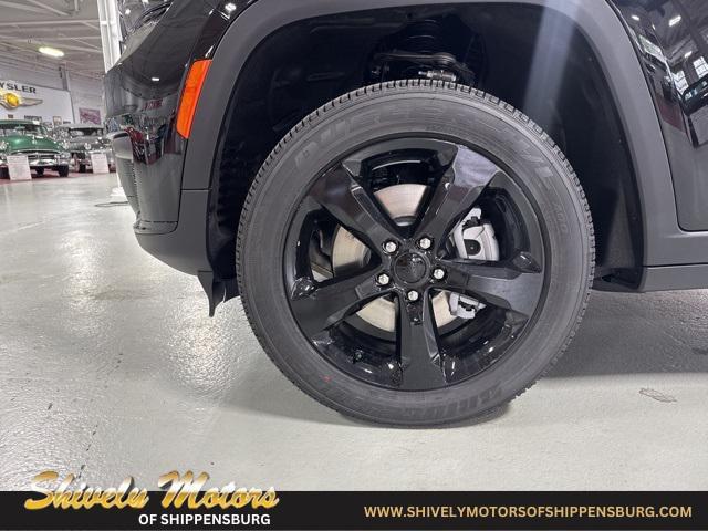 new 2025 Jeep Grand Cherokee L car, priced at $45,344