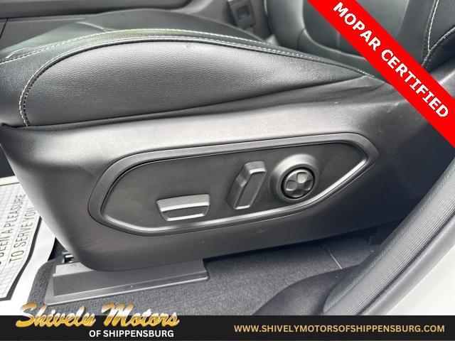 used 2024 Jeep Grand Cherokee car, priced at $37,052