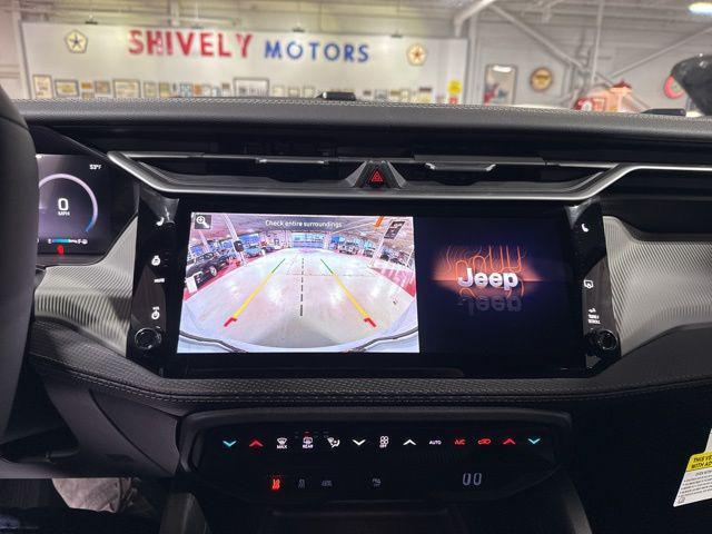 new 2026 Jeep Cherokee car, priced at $41,798