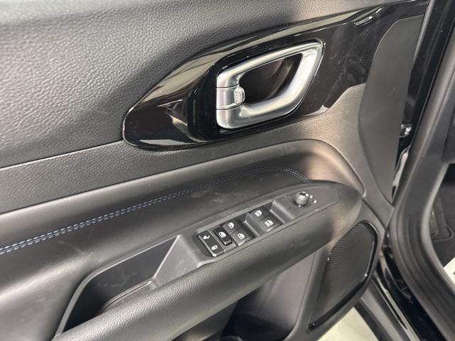 new 2026 Jeep Compass car, priced at $35,318