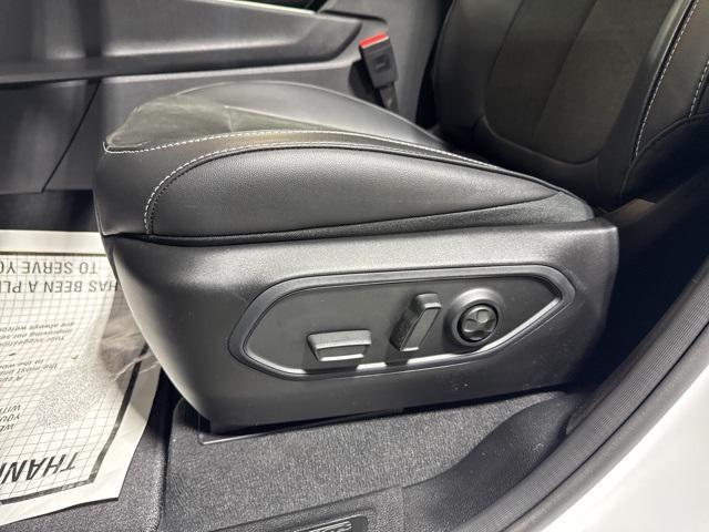 new 2025 Jeep Grand Cherokee car, priced at $44,024