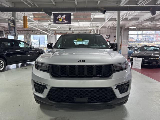 new 2025 Jeep Grand Cherokee car, priced at $47,485