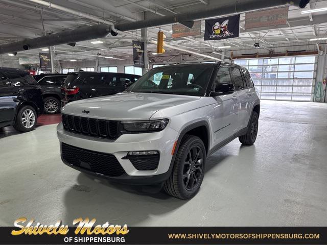 new 2025 Jeep Grand Cherokee car, priced at $47,485