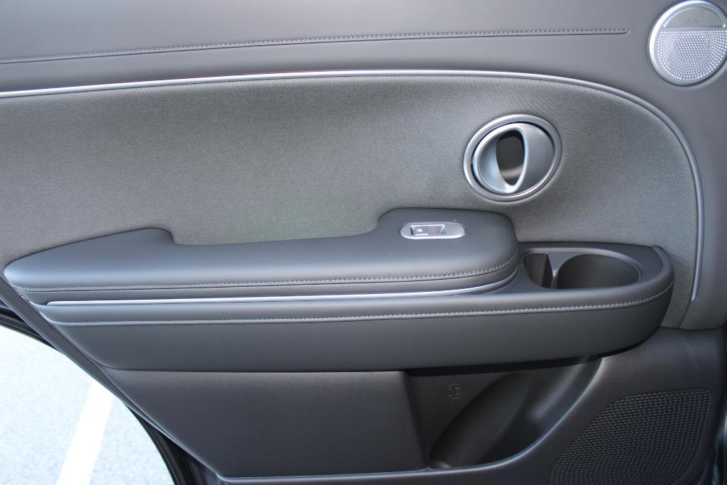 new 2026 Hyundai Palisade Hybrid car, priced at $59,584