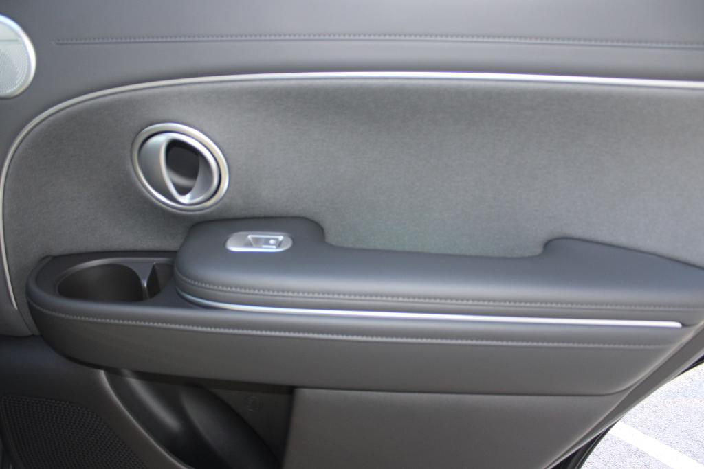 new 2026 Hyundai Palisade Hybrid car, priced at $59,584