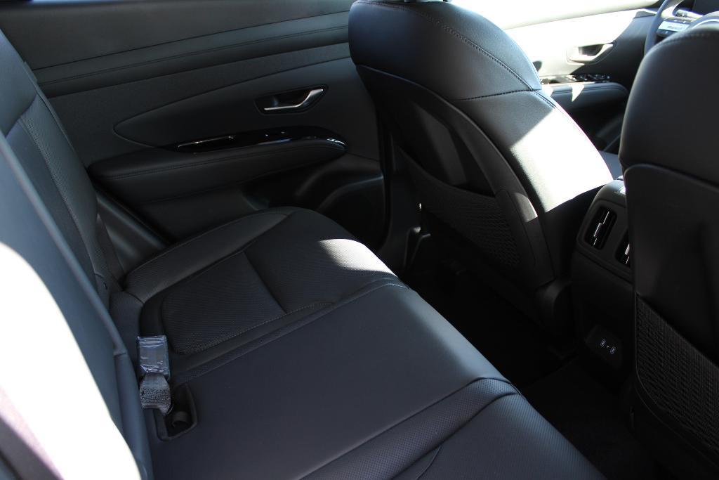 new 2026 Hyundai TUCSON Hybrid car, priced at $42,603