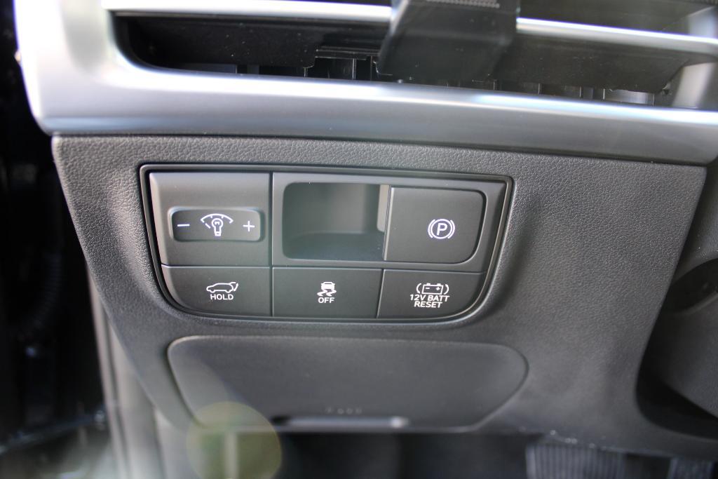 new 2026 Hyundai TUCSON Hybrid car, priced at $42,603