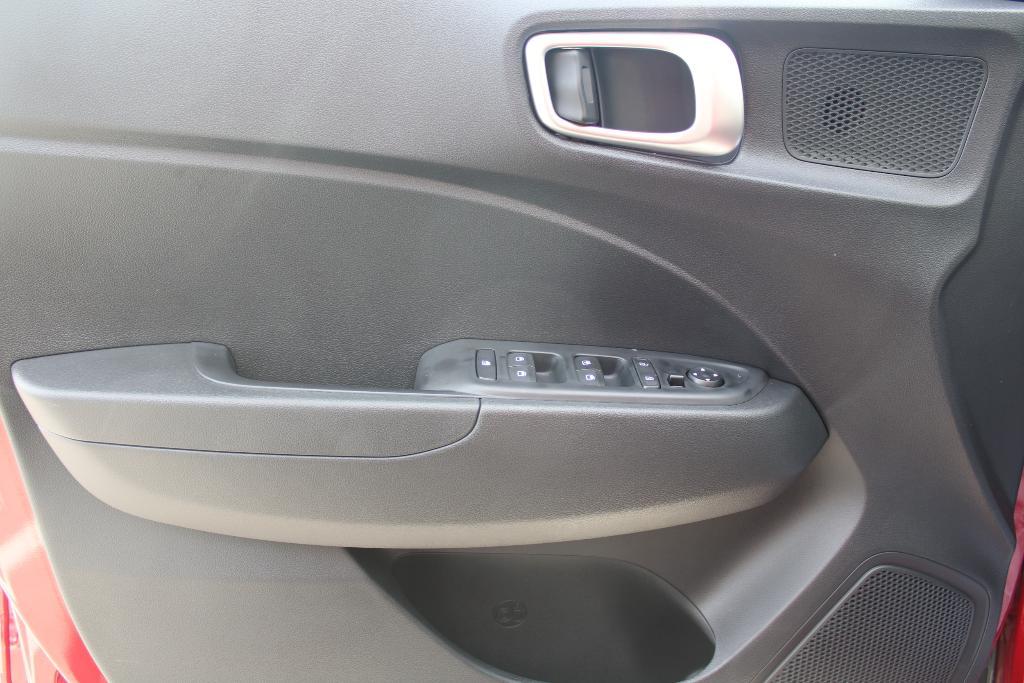 new 2025 Hyundai Venue car, priced at $20,012